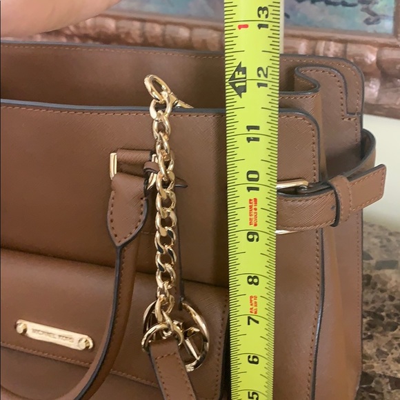 Michael Kors purse - Picture 7 of 7